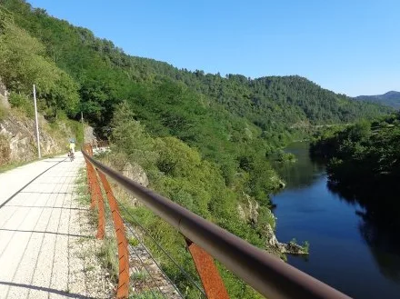 La vallée de l’Eyrieux (photo 2)