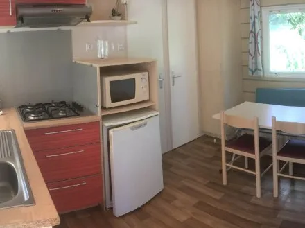 Mobil-homes 4 personnes — photo 3 sur 7