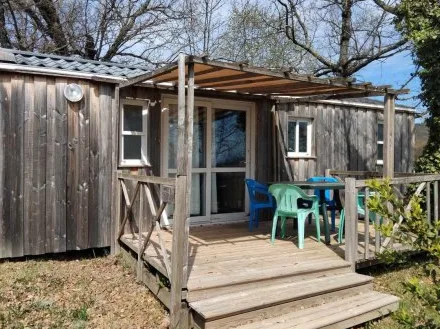 Mobil-home « vétéran » — photo 1 sur 2